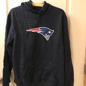 Patriot’s hoodie Men’s L/XLG Navy Sweatshirt